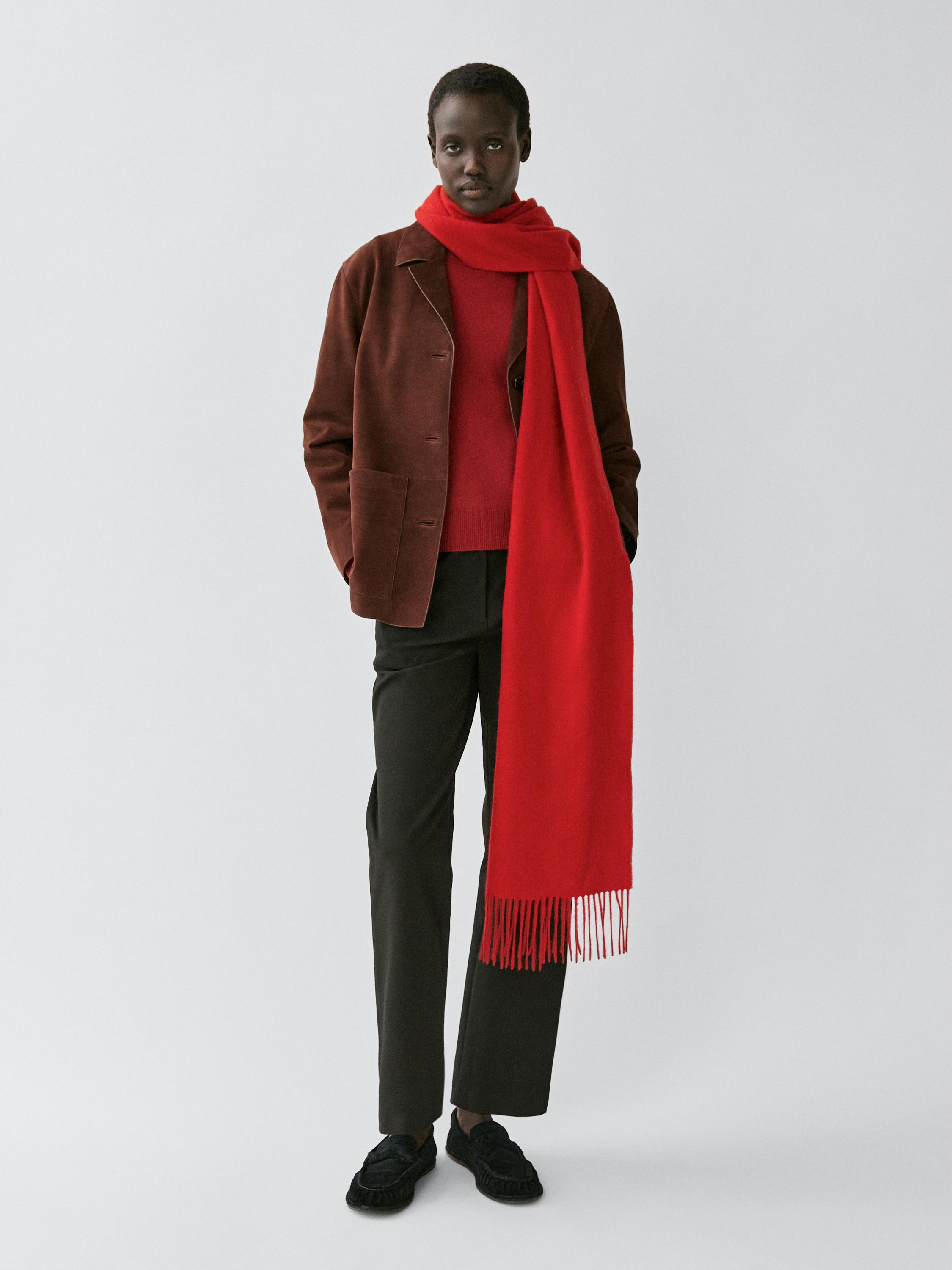 100% cashmere fringed scarf